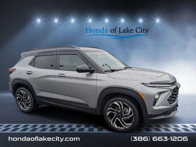 Used 2024 Chevrolet TrailBlazer RS FWD image 1