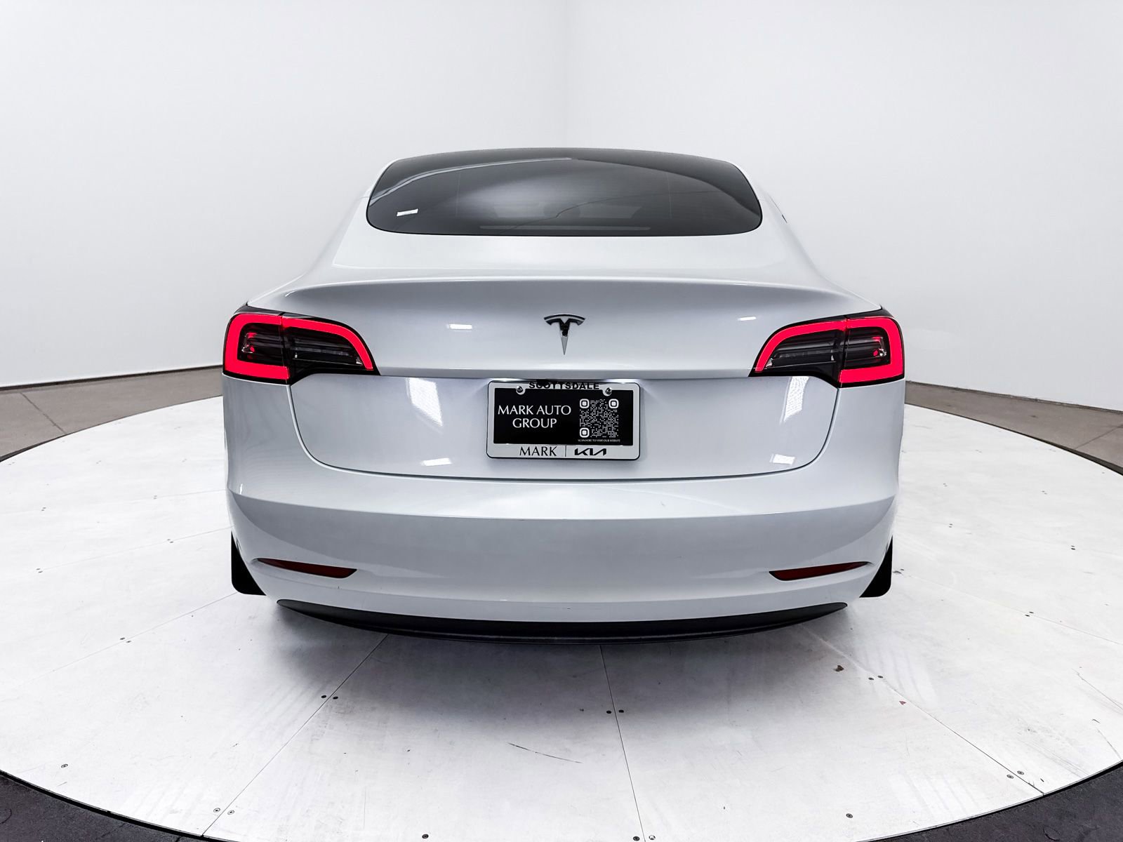 Used 2023 Tesla Model 3 Standard Range RWD image 26