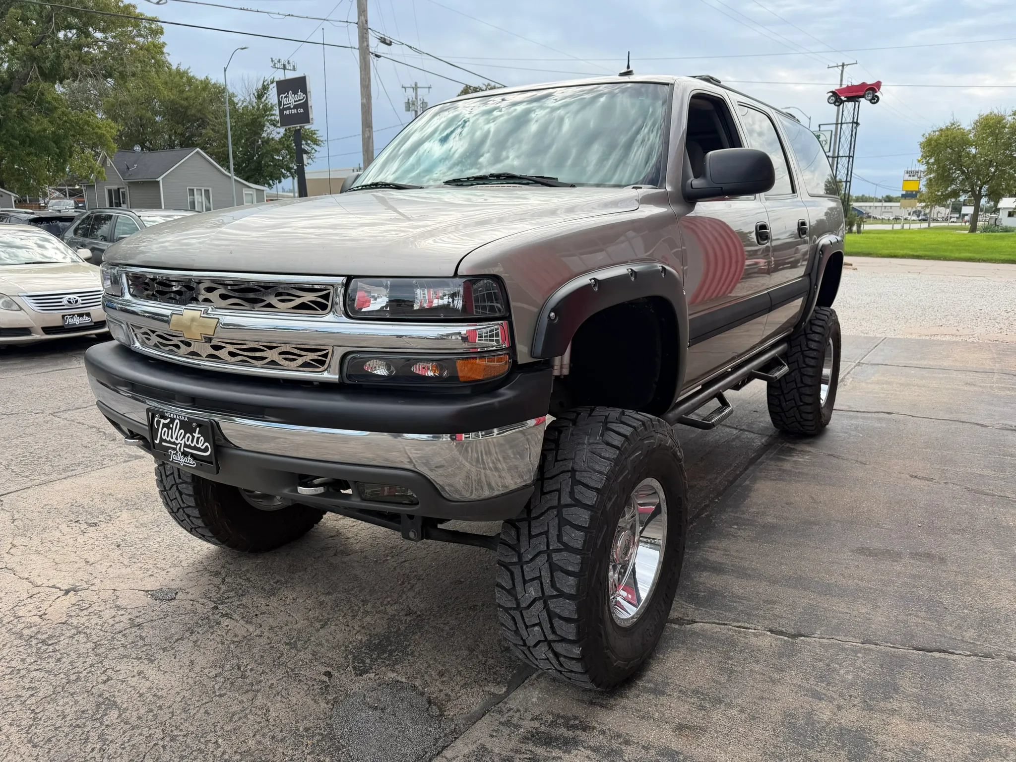 Used 2003 Chevrolet Suburban 2500 LS w/ LS Preferred Equipment Group AWD/4WD image 4
