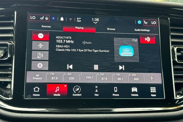 Used 2024 Dodge Durango GT image 16