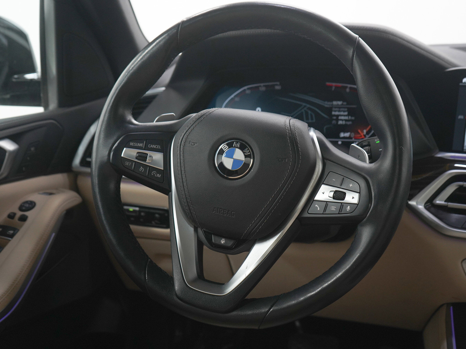 Used 2020 BMW X5 xDrive40i w/ Premium Package image 16