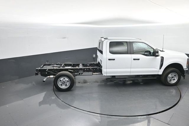New 2026 Ford F350 XL image 24