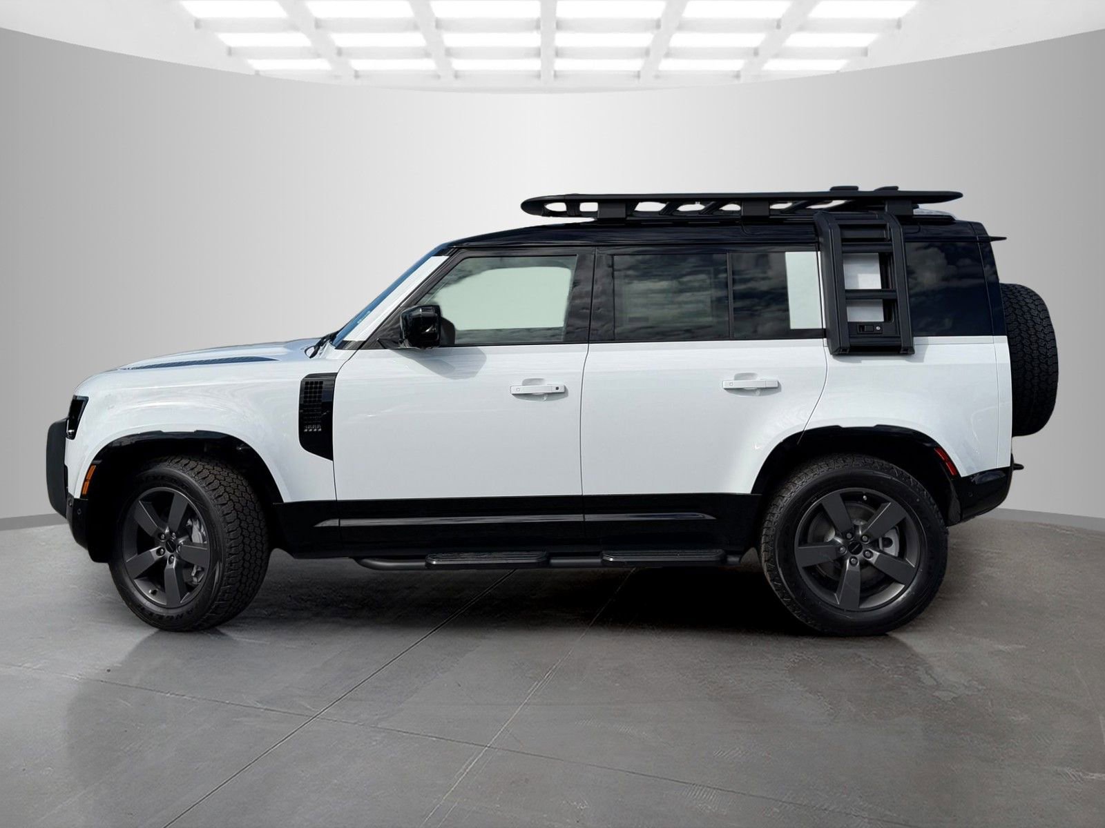 New 2026 Land Rover Defender 110 X-Dynamic SE AWD/4WD image 8