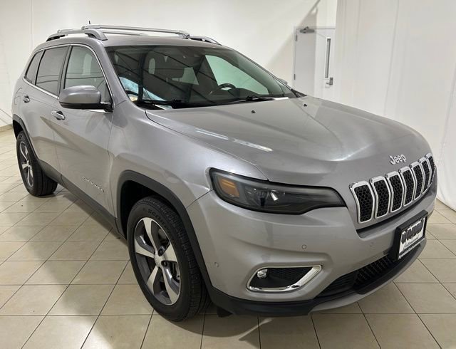 Used 2019 Jeep Cherokee Limited w/ Luxury Group image 7