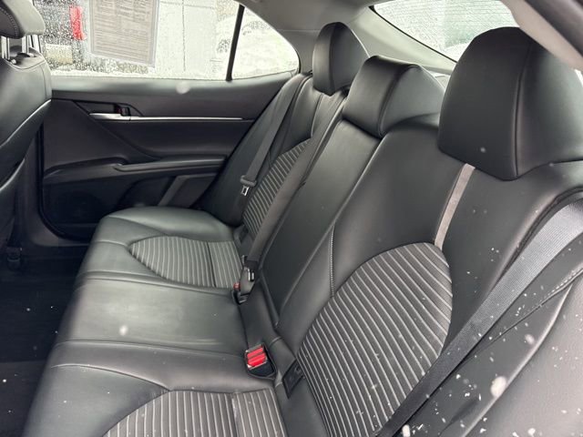 Used 2024 Toyota Camry SE image 27