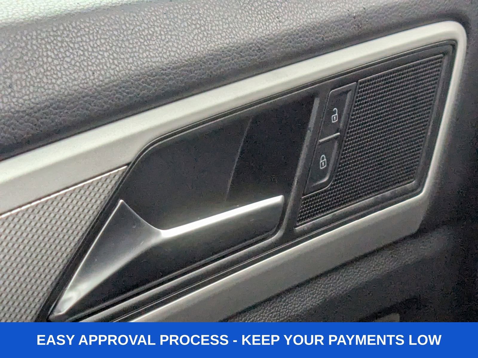 Used 2021 Volkswagen Atlas Cross Sport S image 37