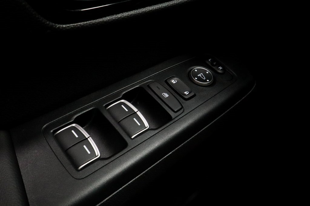 Used 2023 Honda CR-V Sport Touring image 28