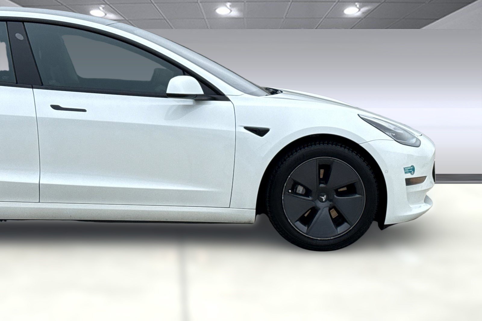 Used 2021 Tesla Model 3 Standard Range Plus RWD image 33