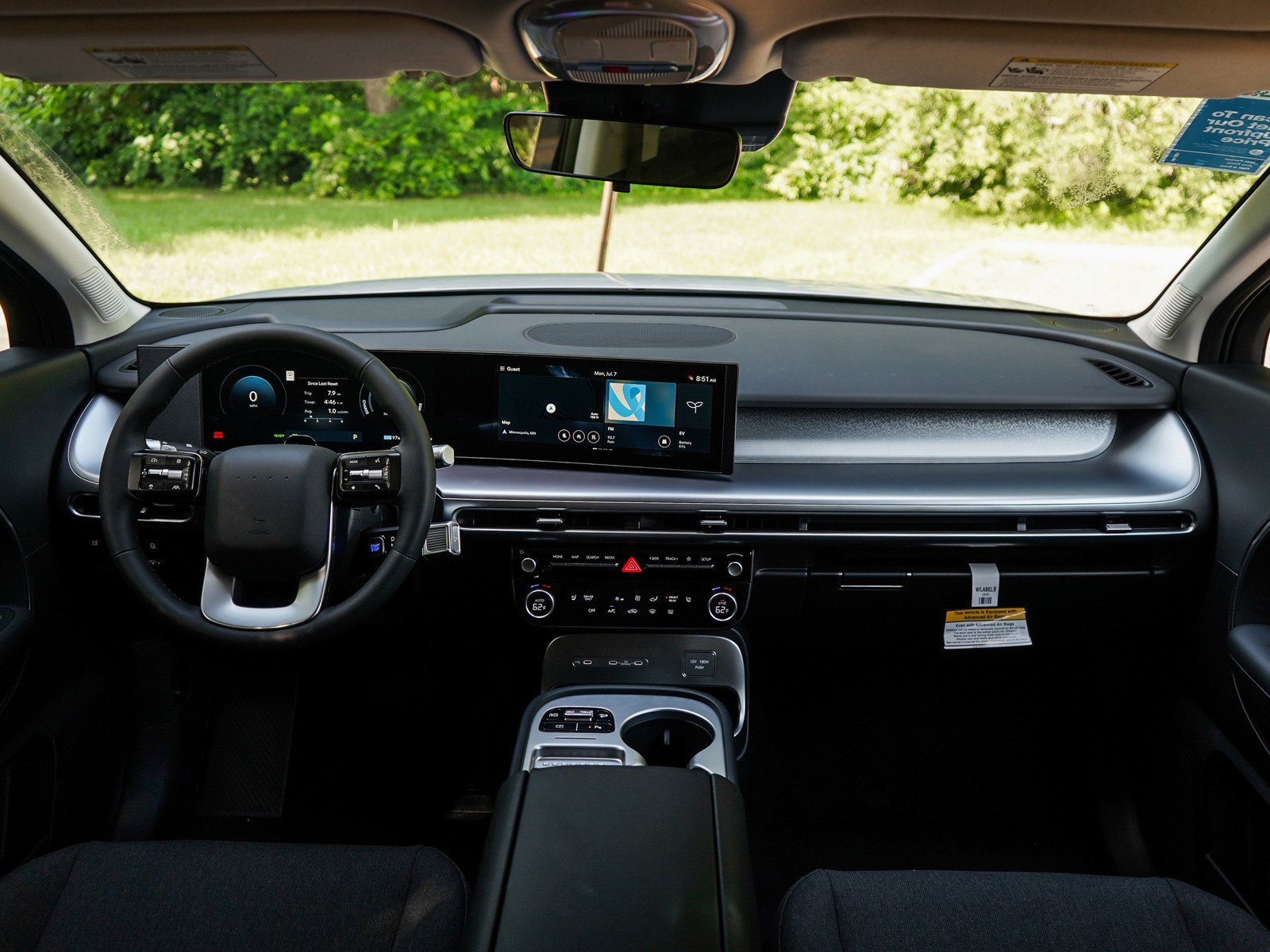 New 2026 Hyundai Ioniq 9 SE image 12