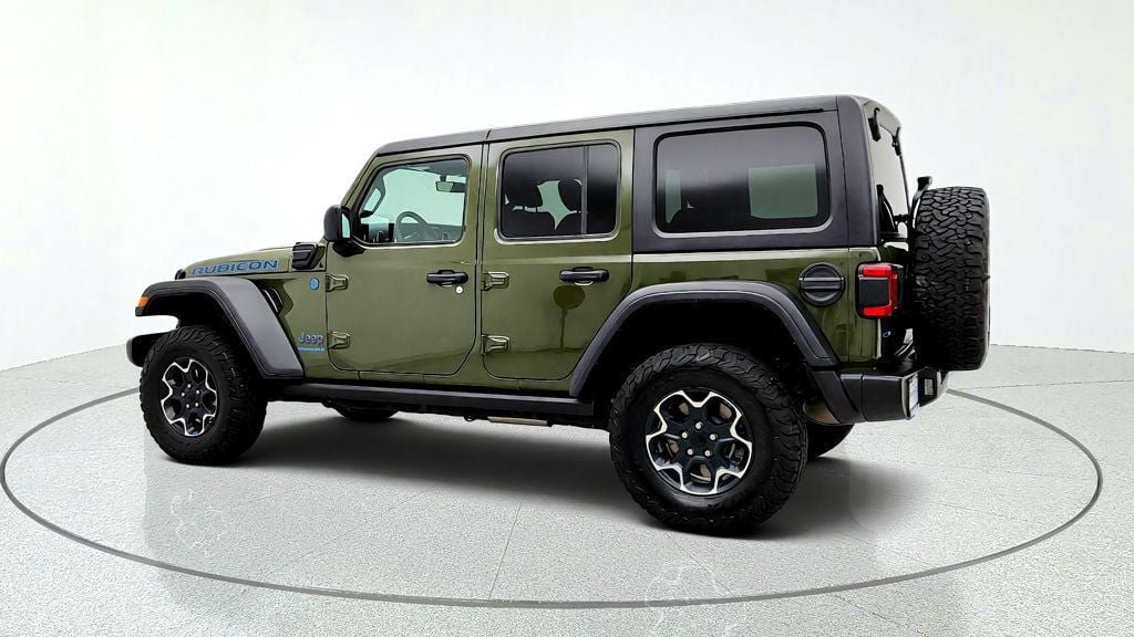 Used 2023 Jeep Wrangler Unlimited Rubicon 4xe w/ Cold Weather Group AWD/4WD image 7