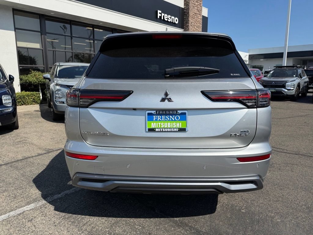 New 2026 Mitsubishi Outlander SEL AWD/4WD image 12