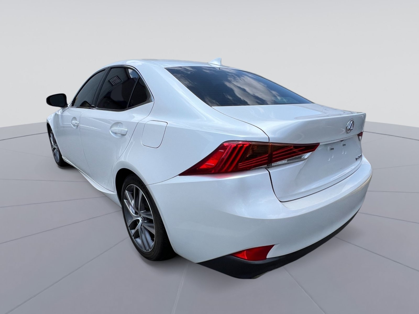 Used 2020 Lexus IS 300 w/ Accessory Package RWD image 3