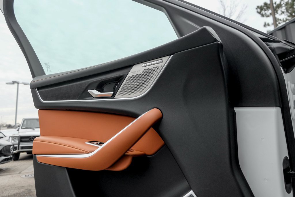 New 2026 Jaguar F-PACE R-Dynamic S image 11