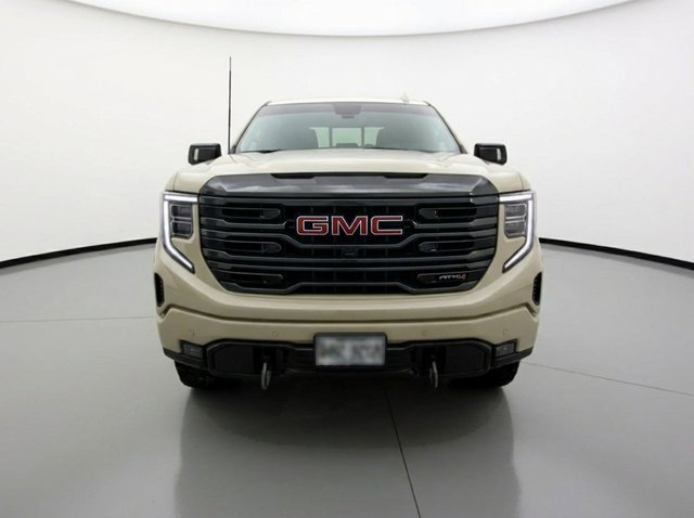 Used 2023 GMC Sierra 1500 AT4 w/ AT4 Preferred Package image 2