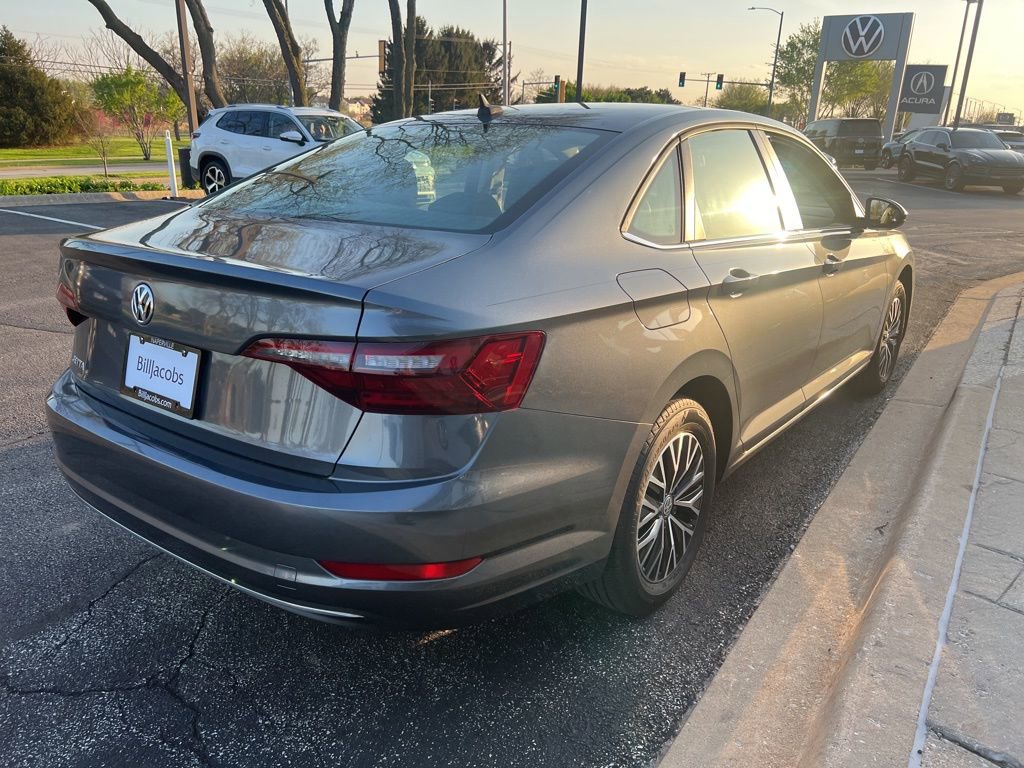 Used 2021 Volkswagen Jetta SE image 6