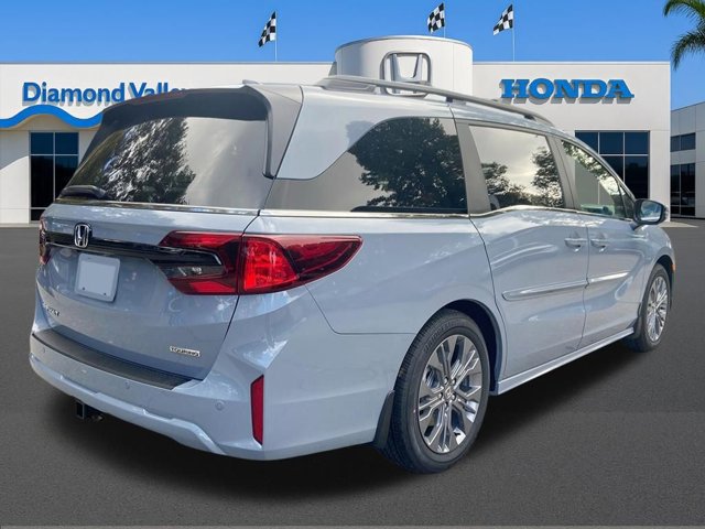 New 2026 Honda Odyssey Touring image 2