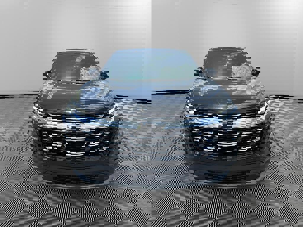 New 2026 Chevrolet Equinox LT w/ Convenience Package II video 2