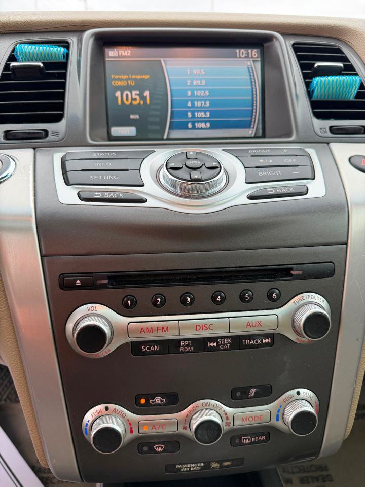 Used 2011 Nissan Murano SL FWD image 16