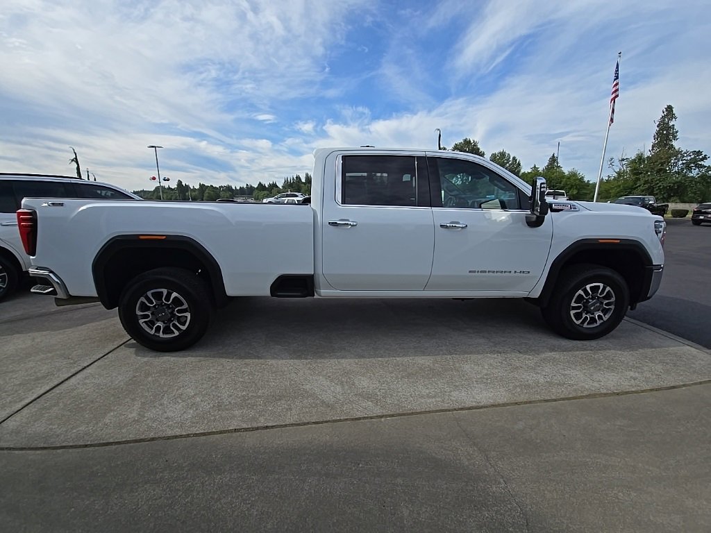 Used 2024 GMC Sierra 3500 SLT w/ X31 Off-Road Package image 7