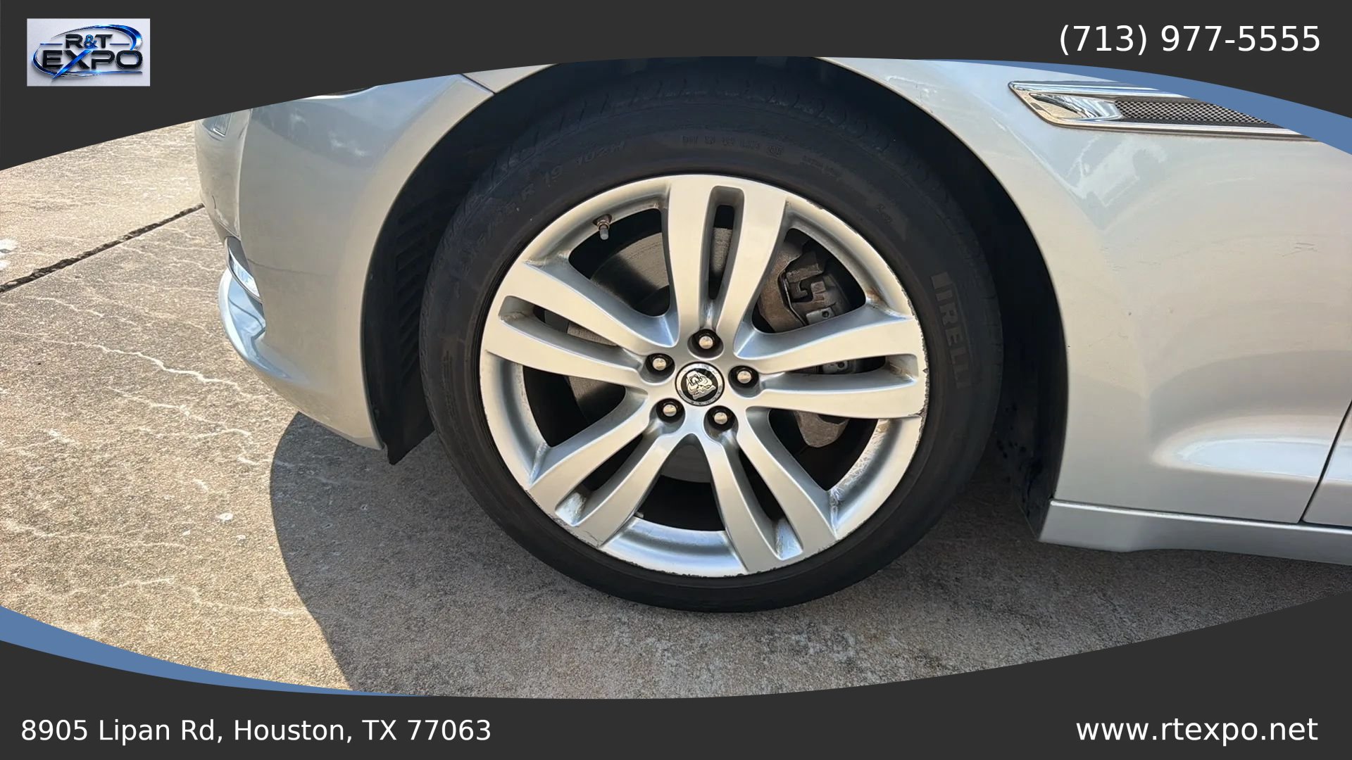 Used 2011 Jaguar XJ L RWD image 14