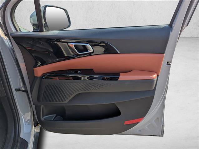 Used 2024 Kia Carnival SX FWD image 26