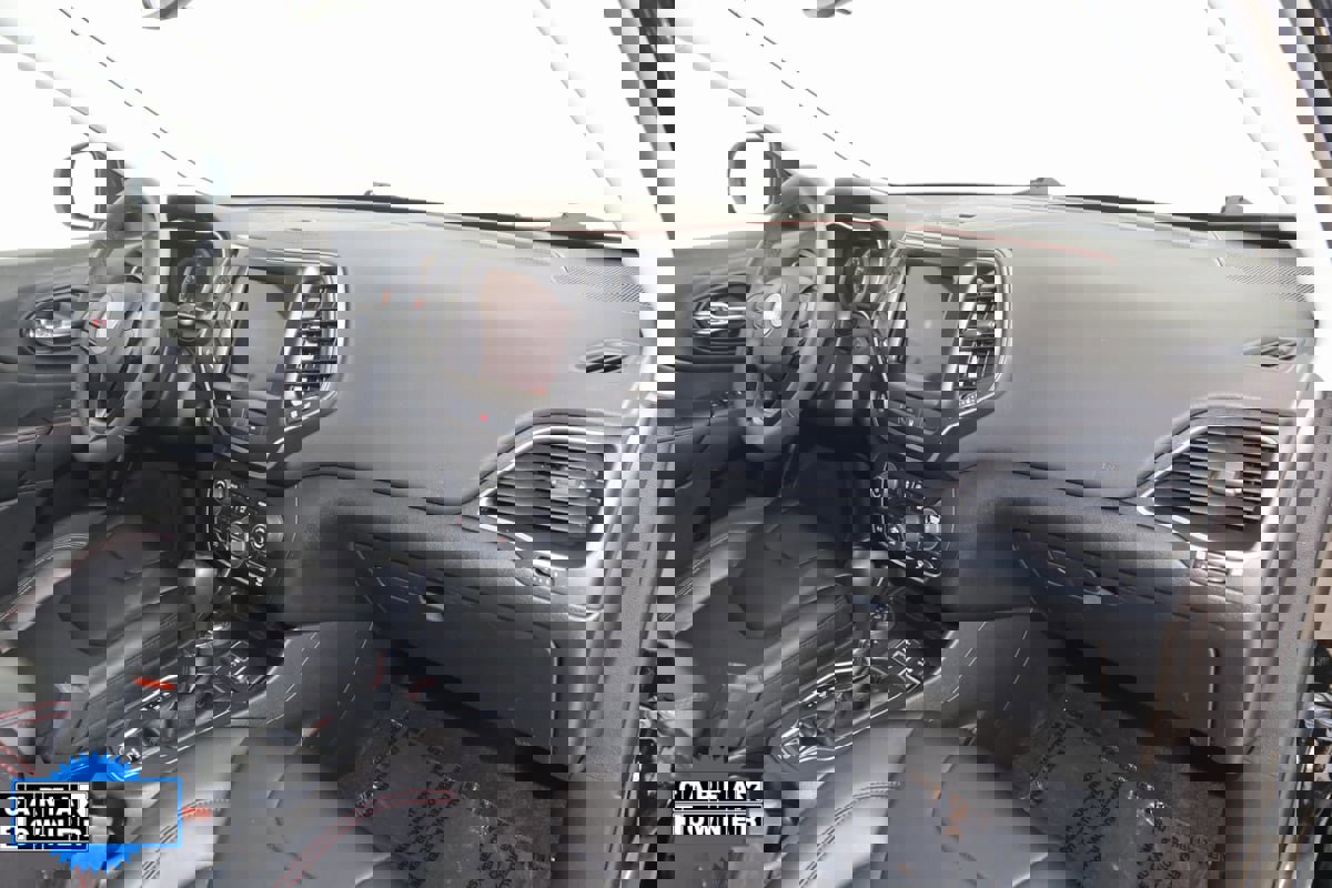 Used 2022 Jeep Cherokee Trailhawk image 40