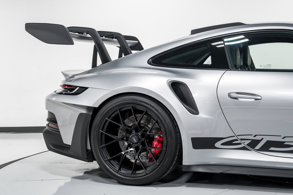 Used 2025 Porsche 911 GT3 RS RWD image 47