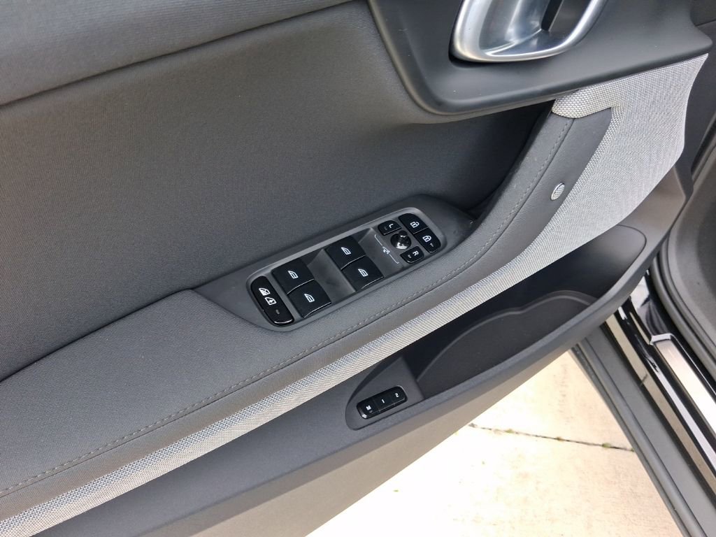 Used 2024 Polestar Polestar 2 image 16