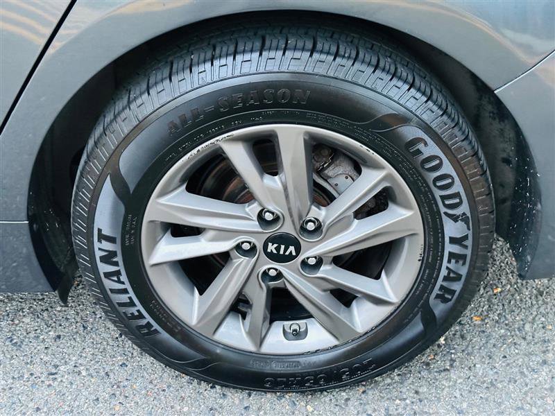 Used 2020 Kia Optima LX FWD image 13
