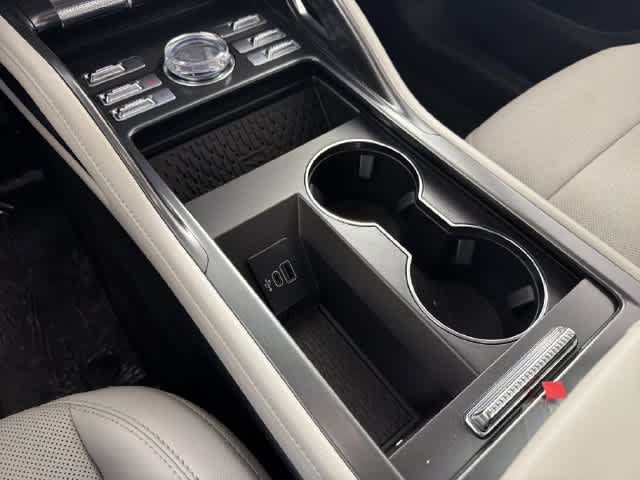 New 2026 Lincoln Nautilus Premier AWD/4WD image 3