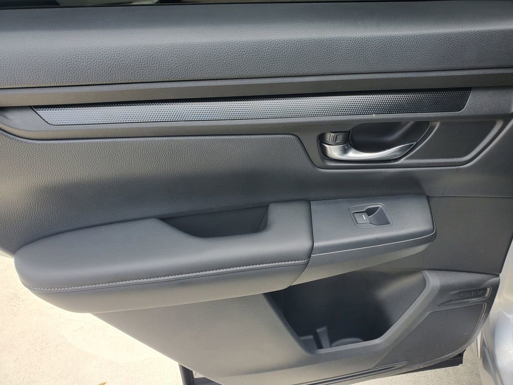 Used 2025 Honda CR-V EX image 13