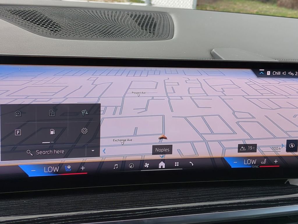 Used 2026 BMW X5 sDrive40i image 22