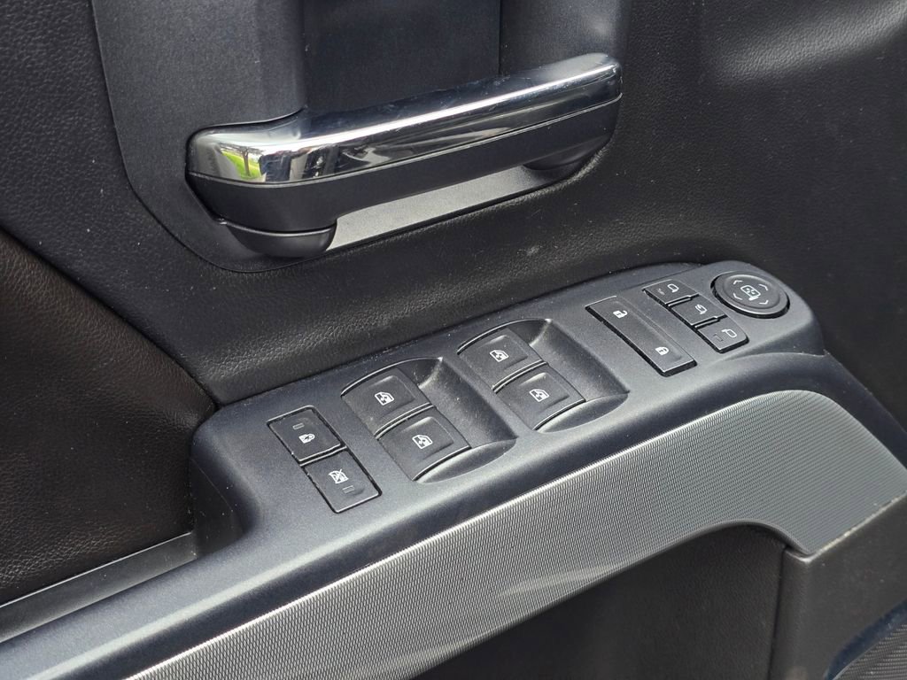 Used 2016 Chevrolet Silverado 1500 LTZ Z71 image 25