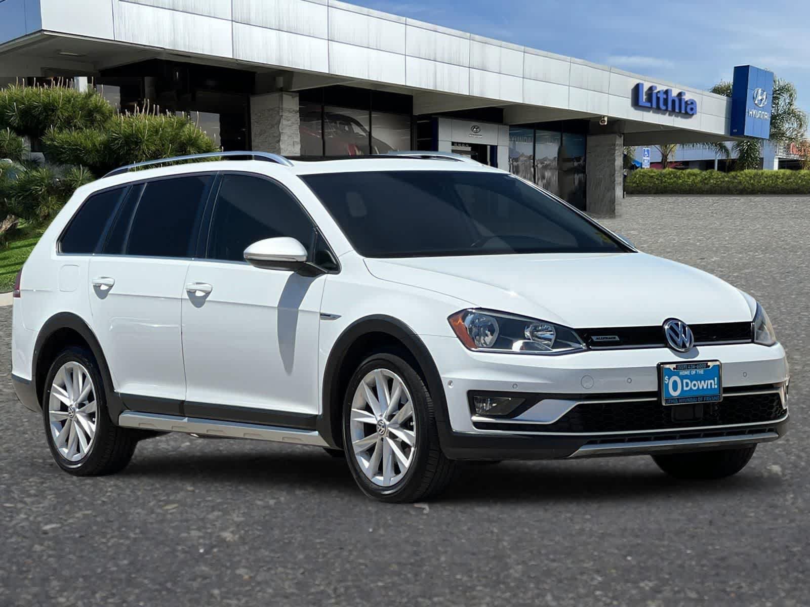 Used 2017 Volkswagen Golf Alltrack SE AWD/4WD image 10