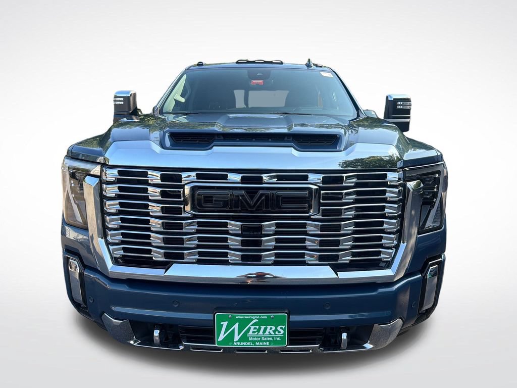 Certified 2025 GMC Sierra 2500 Denali w/ Technology Package AWD/4WD image 16