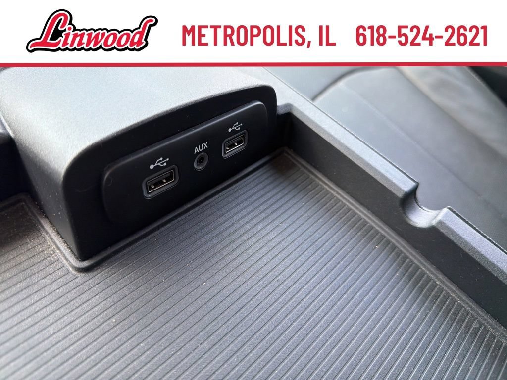 Used 2018 RAM 1500 Laramie w/ Convenience Group AWD/4WD image 19