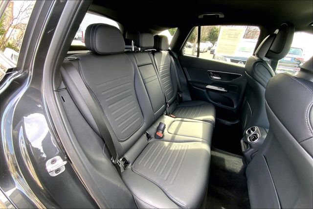 Used 2026 Mercedes-Benz GLC 300 4MATIC image 15