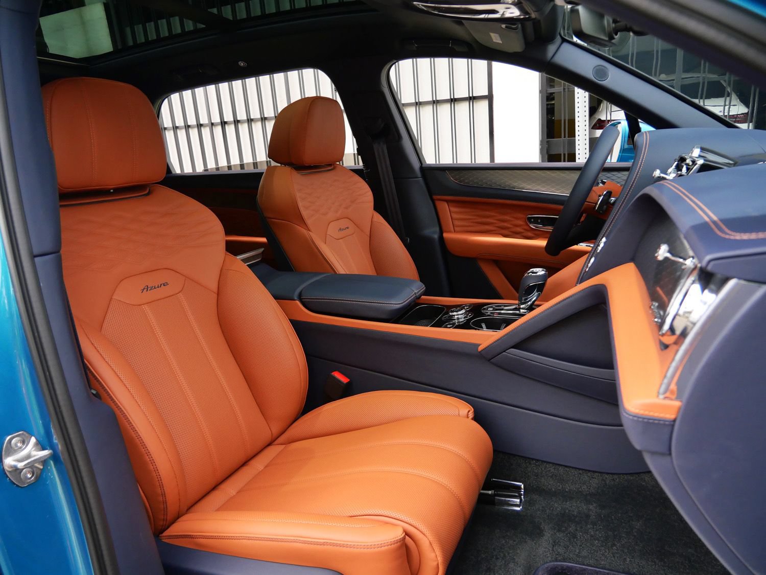 New 2026 Bentley Bentayga Extended Wheelbase AWD/4WD image 28
