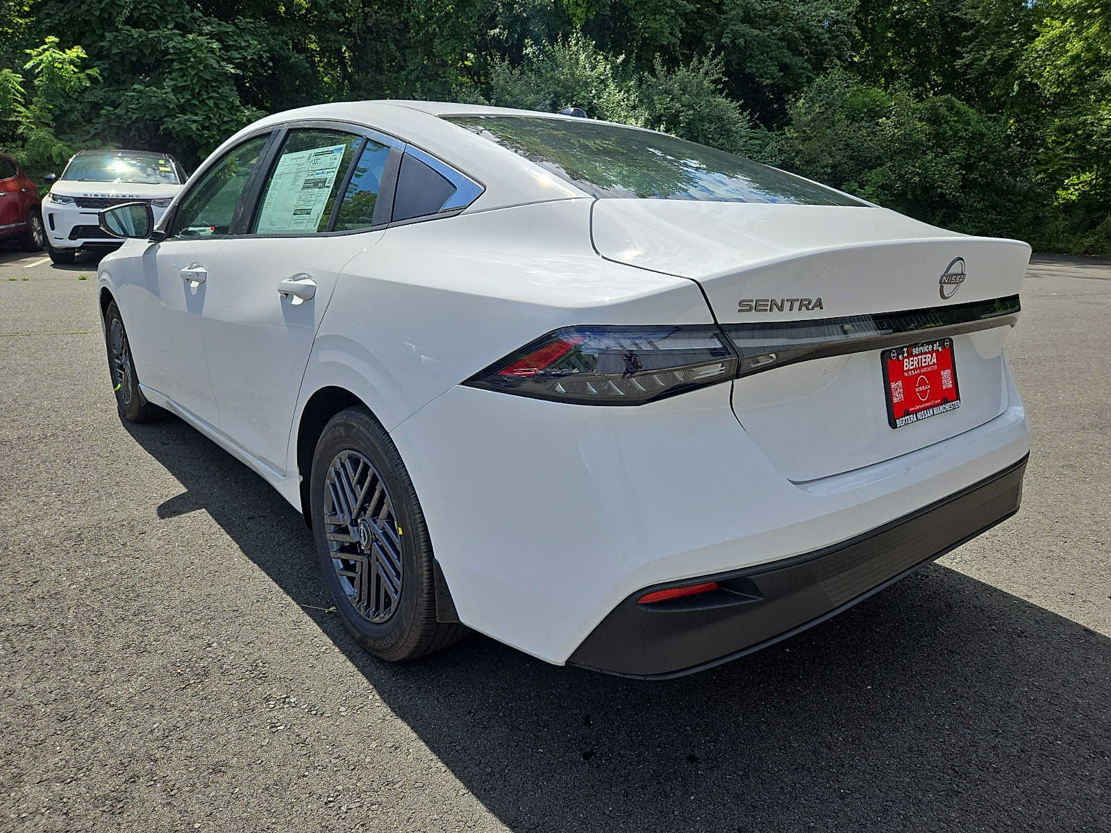 New 2027 Nissan Sentra SV w/ SV Convenience Package FWD image 6