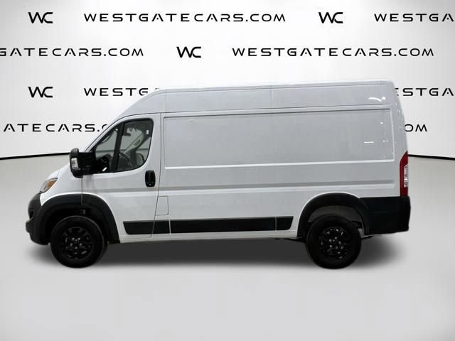 Used 2023 RAM ProMaster 2500 w/ Black Appearance Package image 11