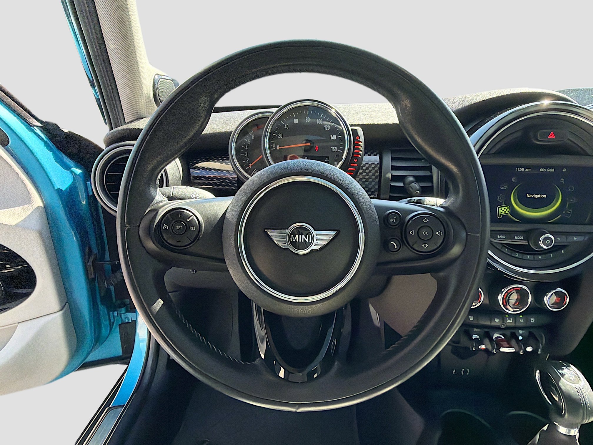 Used 2015 MINI Cooper S image 35