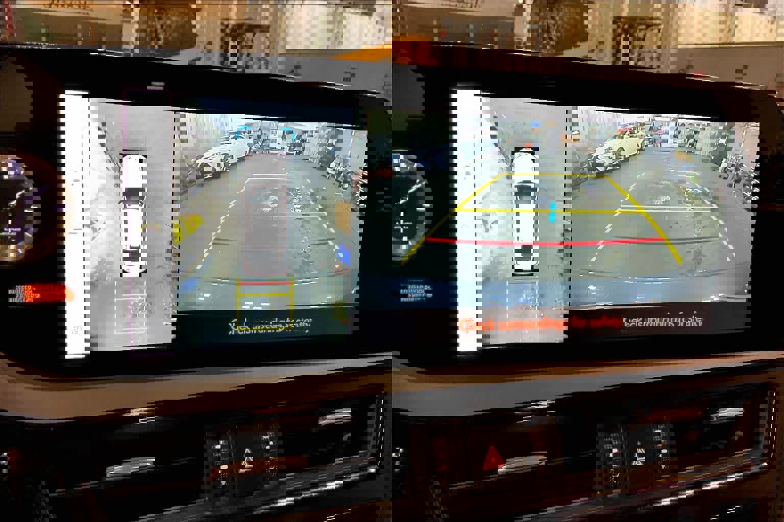 Used 2025 Lexus ES 300h w/ Luxury Package image 26