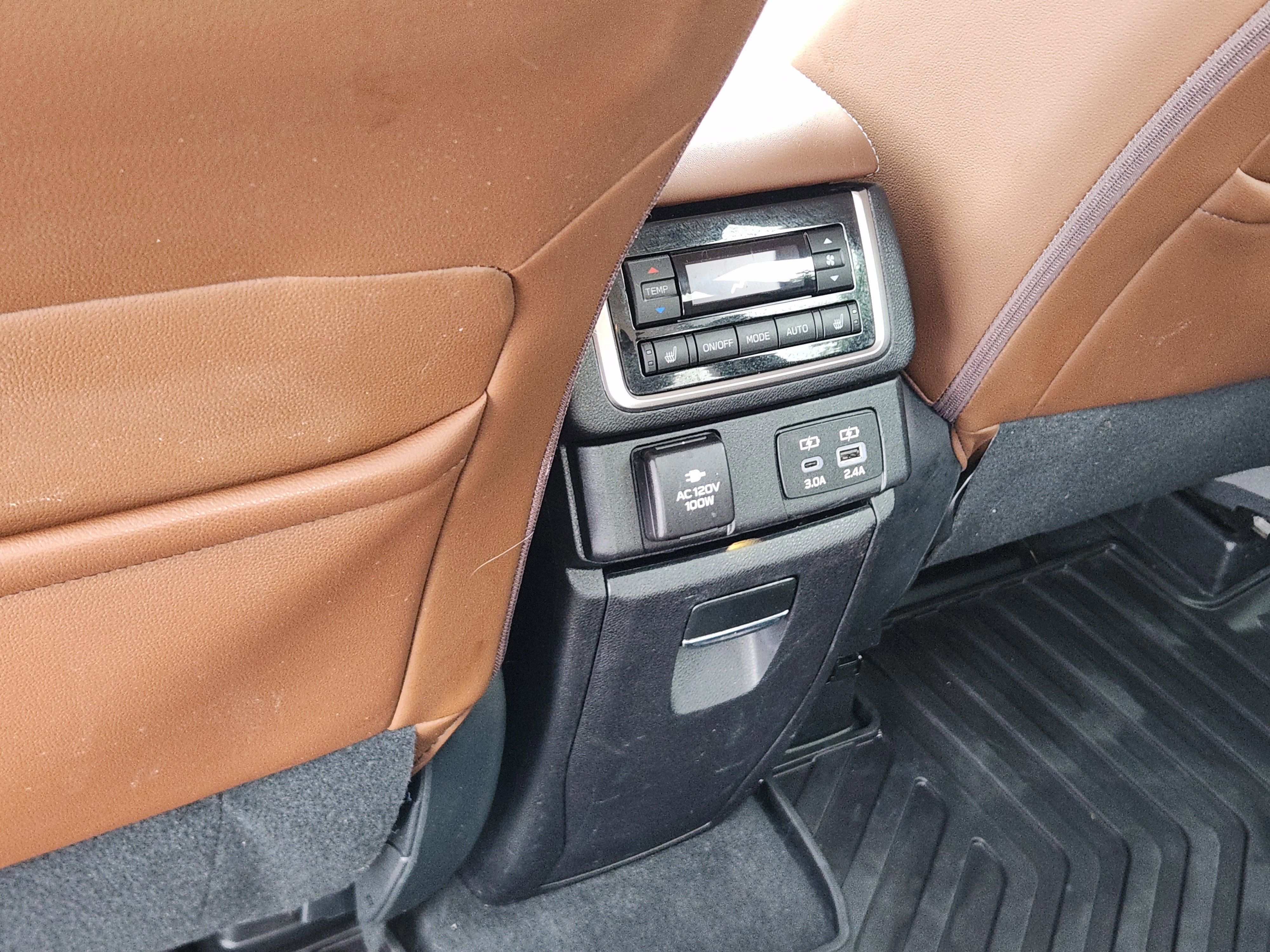 Used 2023 Subaru Ascent Touring image 28