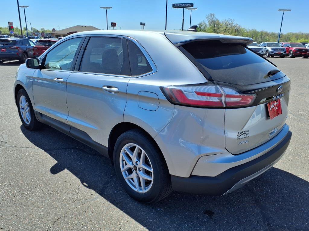 Certified 2023 Ford Edge SEL image 3