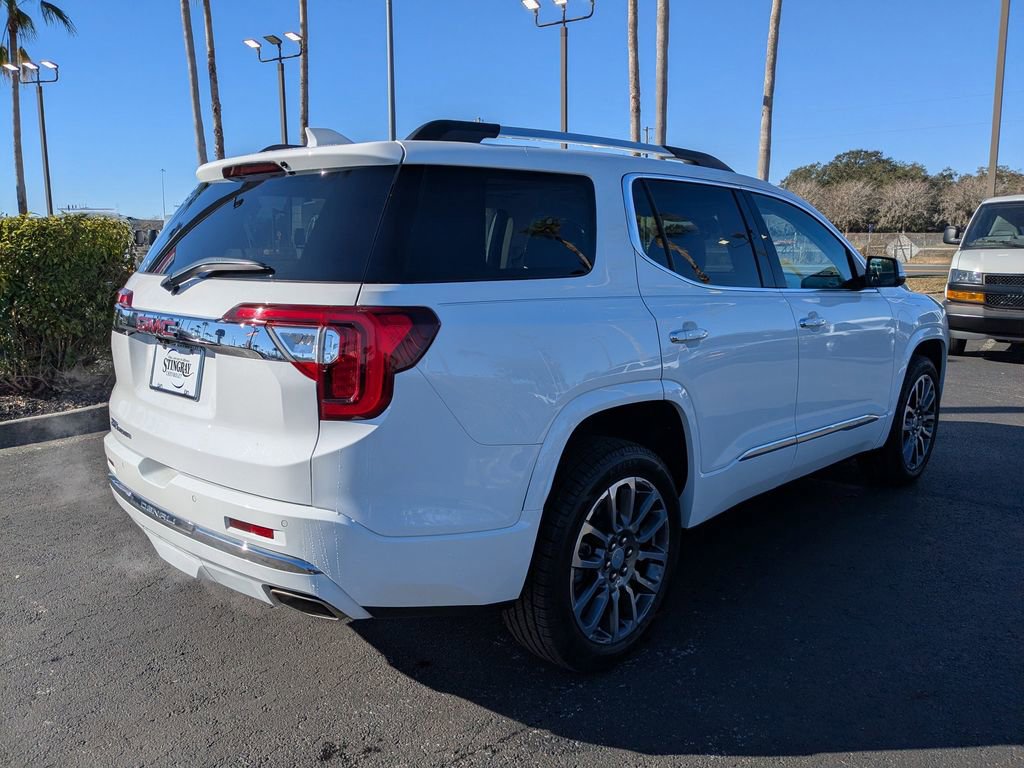 Used 2022 GMC Acadia Denali w/ Denali Ultimate Package image 4