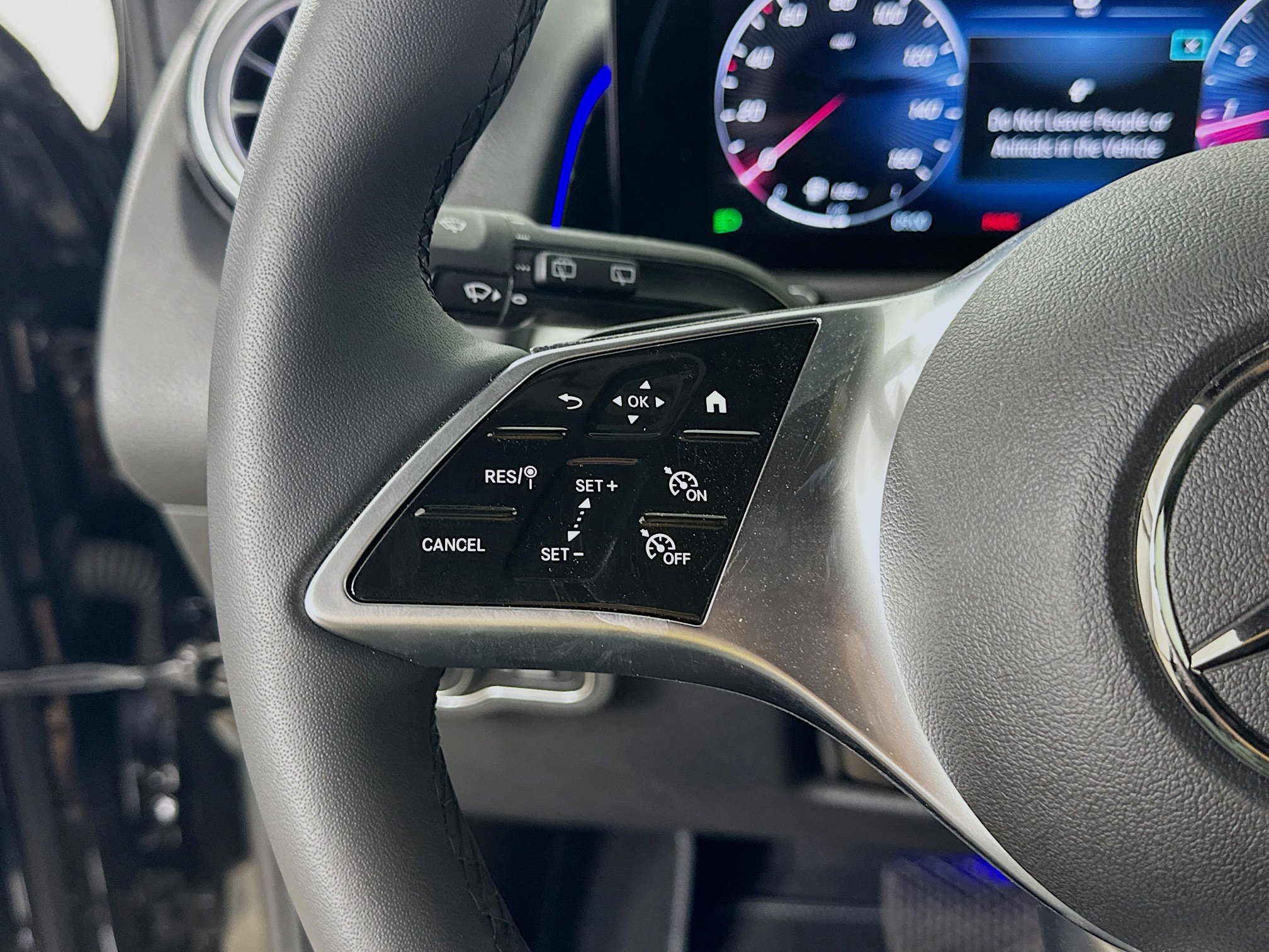 Certified 2025 Mercedes-Benz GLB 250 4MATIC image 12