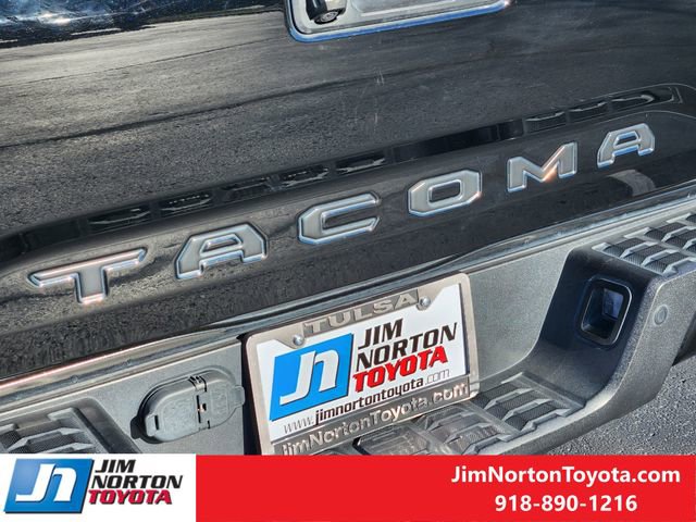 Used 2022 Toyota Tacoma Limited w/ Nightshade Package image 12