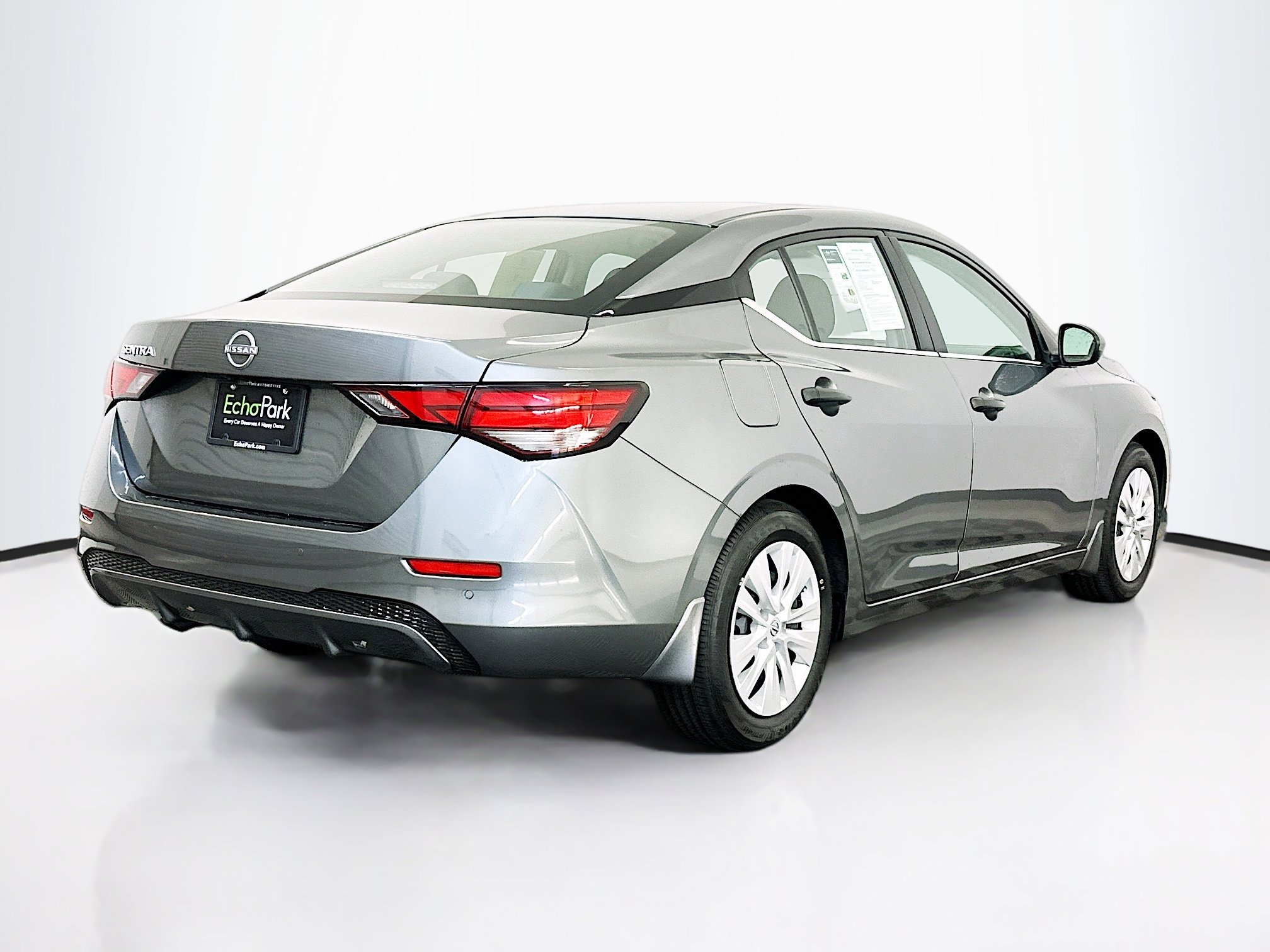 Used 2024 Nissan Sentra S image 9