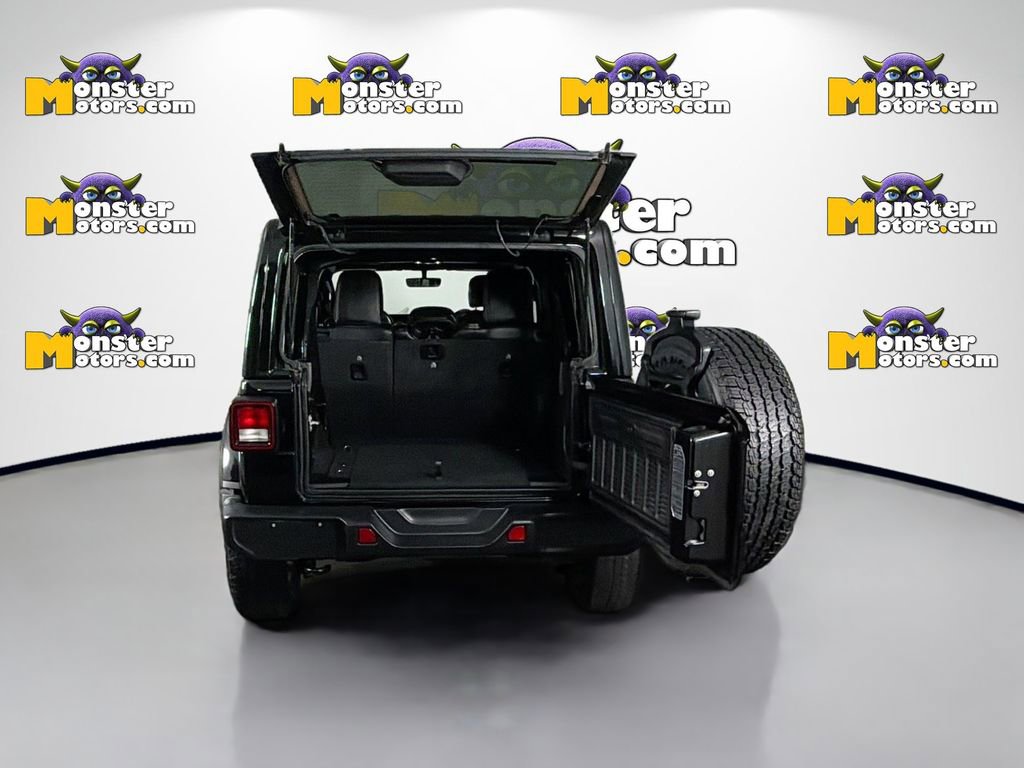 Used 2021 Jeep Wrangler Unlimited Sahara w/ Uconnect 4C Nav & Sound Group image 26