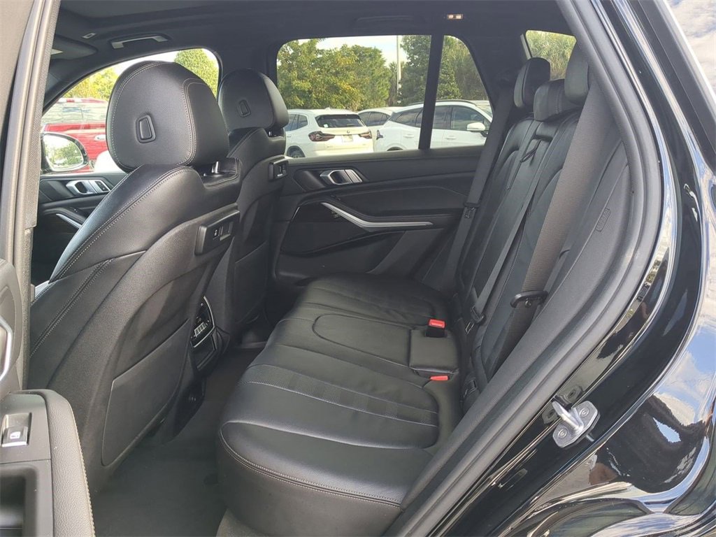 Used 2020 BMW X5 xDrive40i w/ Premium Package image 15